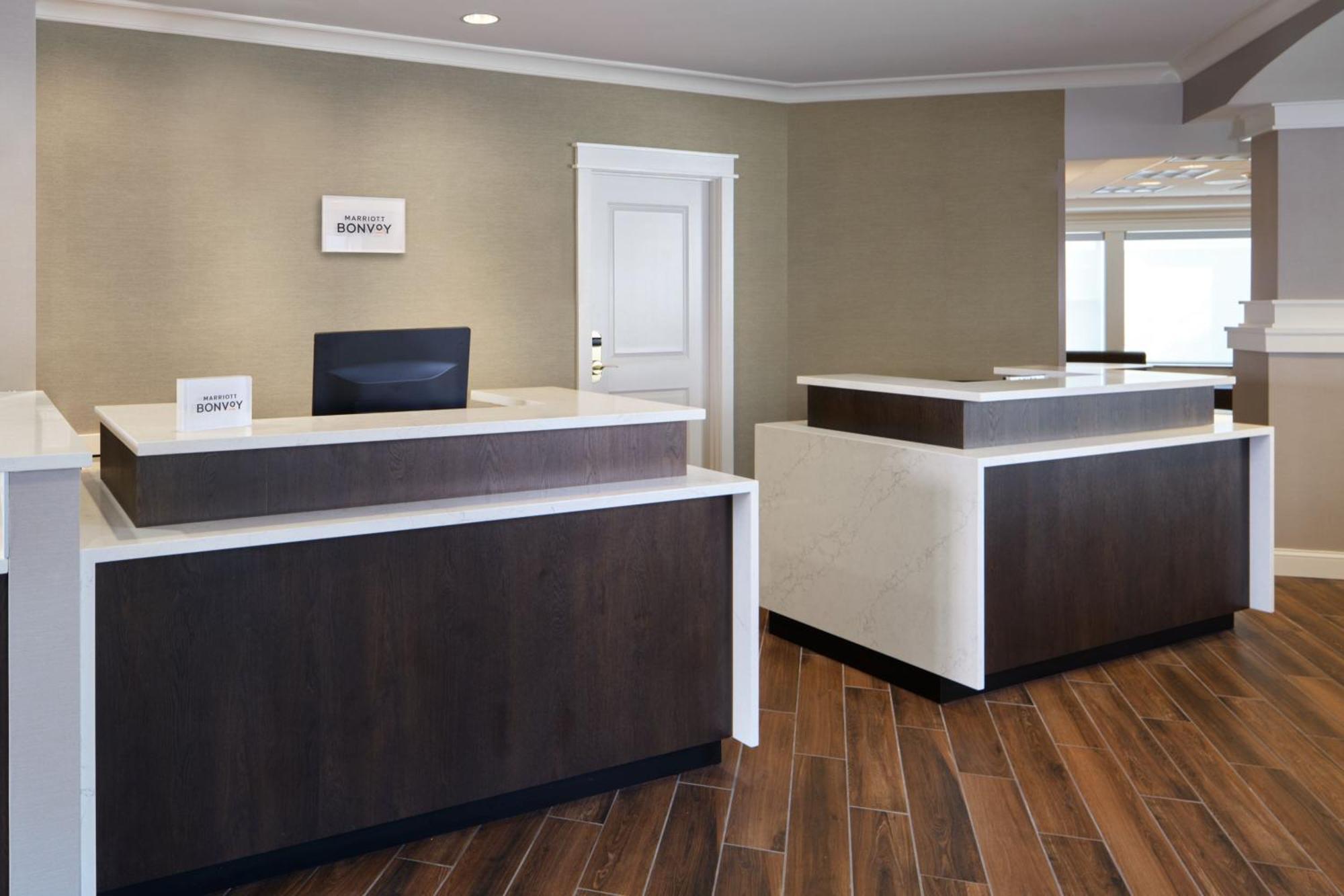 Hotel By Marriott Albany East Greenbush/tech Valley