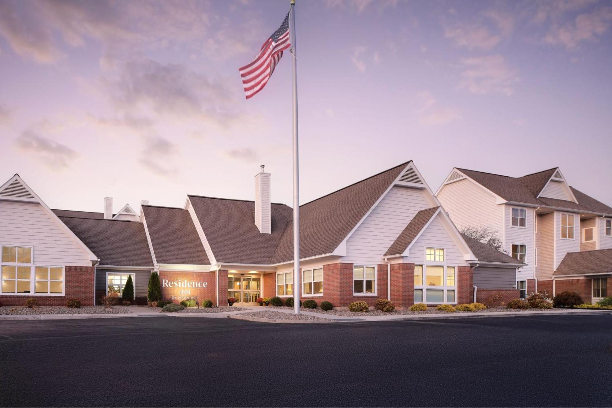 Hotel By Marriott Albany East Greenbush/tech Valley East Greenbush