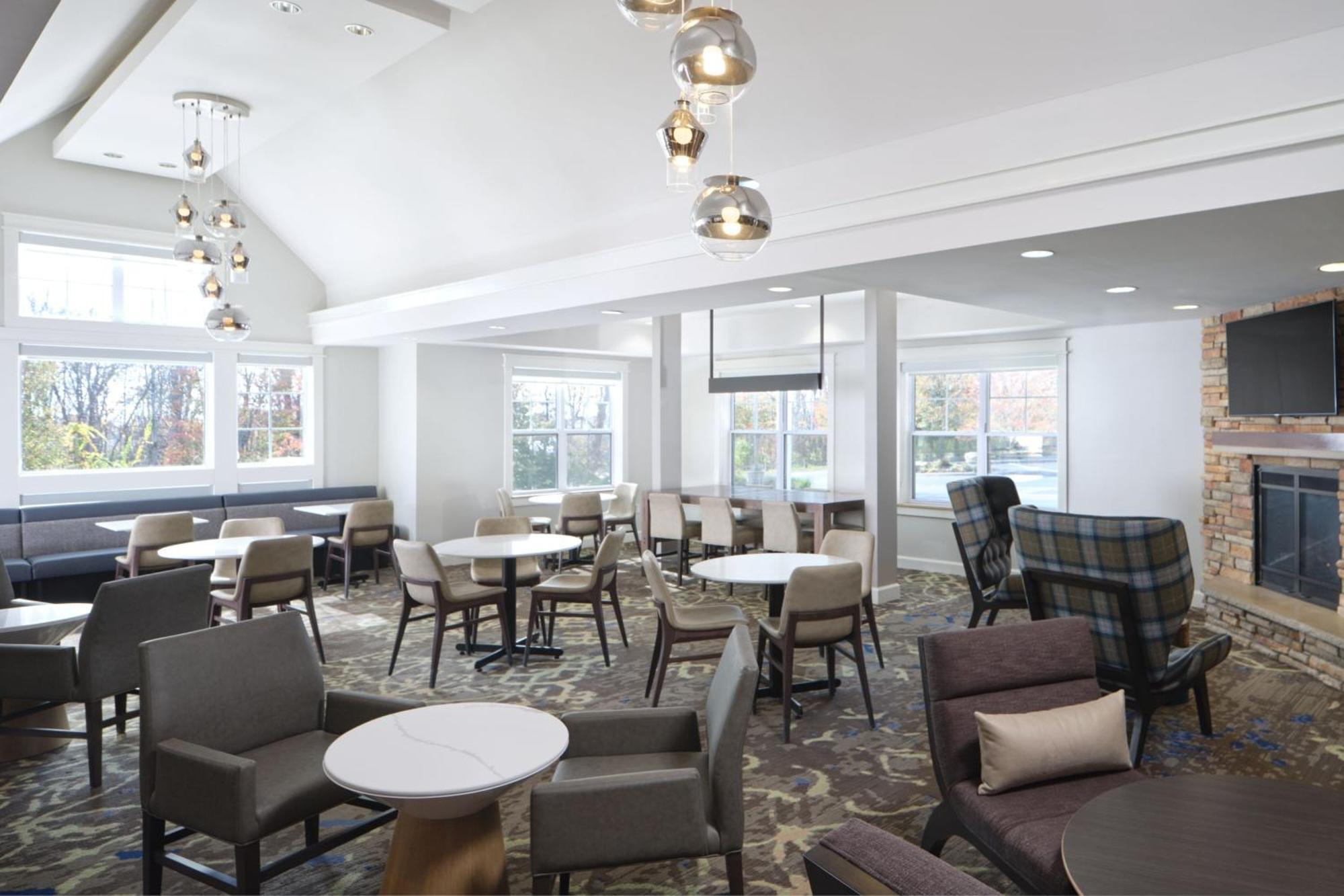 By Marriott Albany East Greenbush/tech Valley