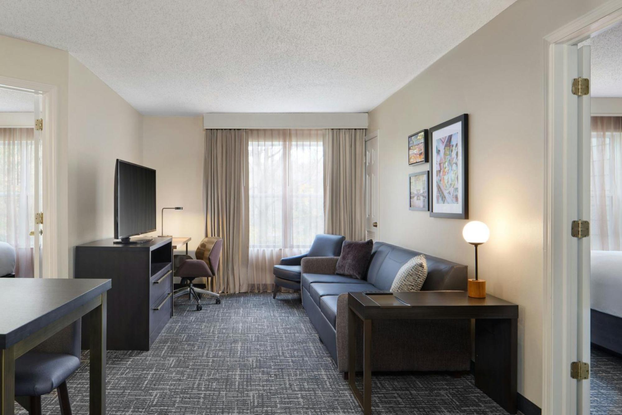 By Marriott Albany East Greenbush/tech Valley