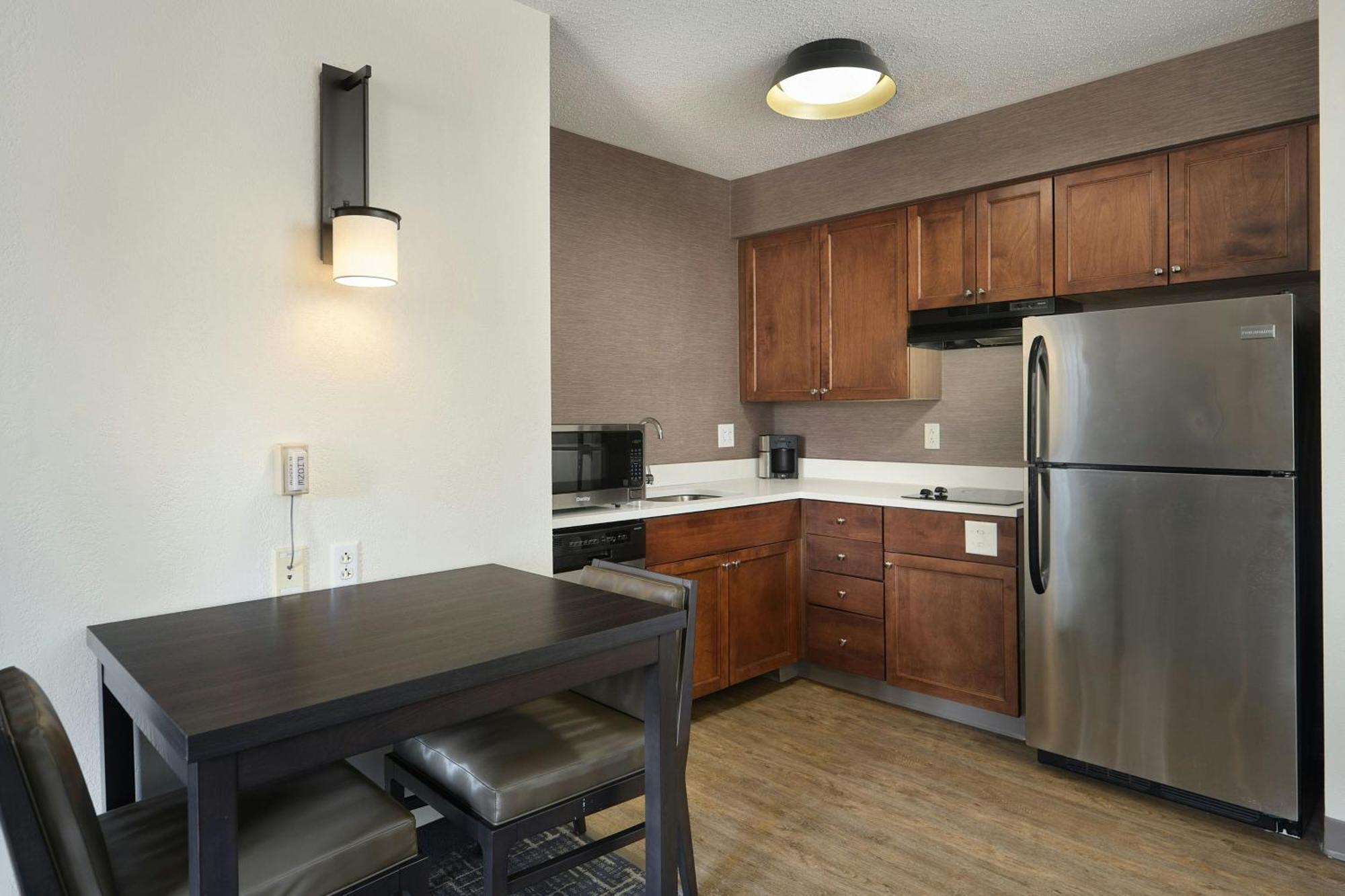By Marriott Albany East Greenbush/tech Valley 3* East Greenbush