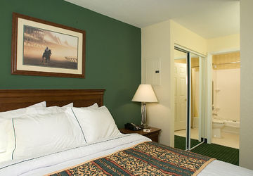 Hotel By Marriott Albany East Greenbush/tech Valley 3*